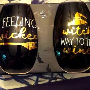 Stemless wine glasses NWT